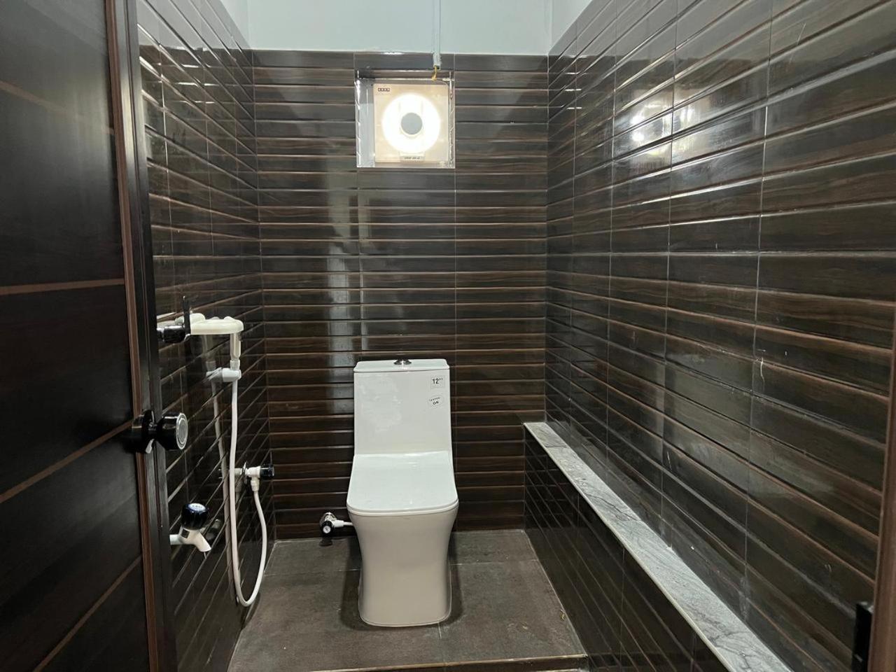 Nest Homes Nilambūr 外观 照片